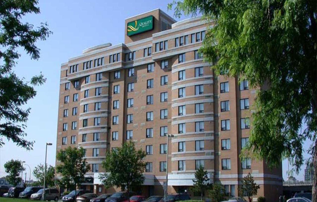 Quality Inn And Suites Montreal East Zewnętrze zdjęcie